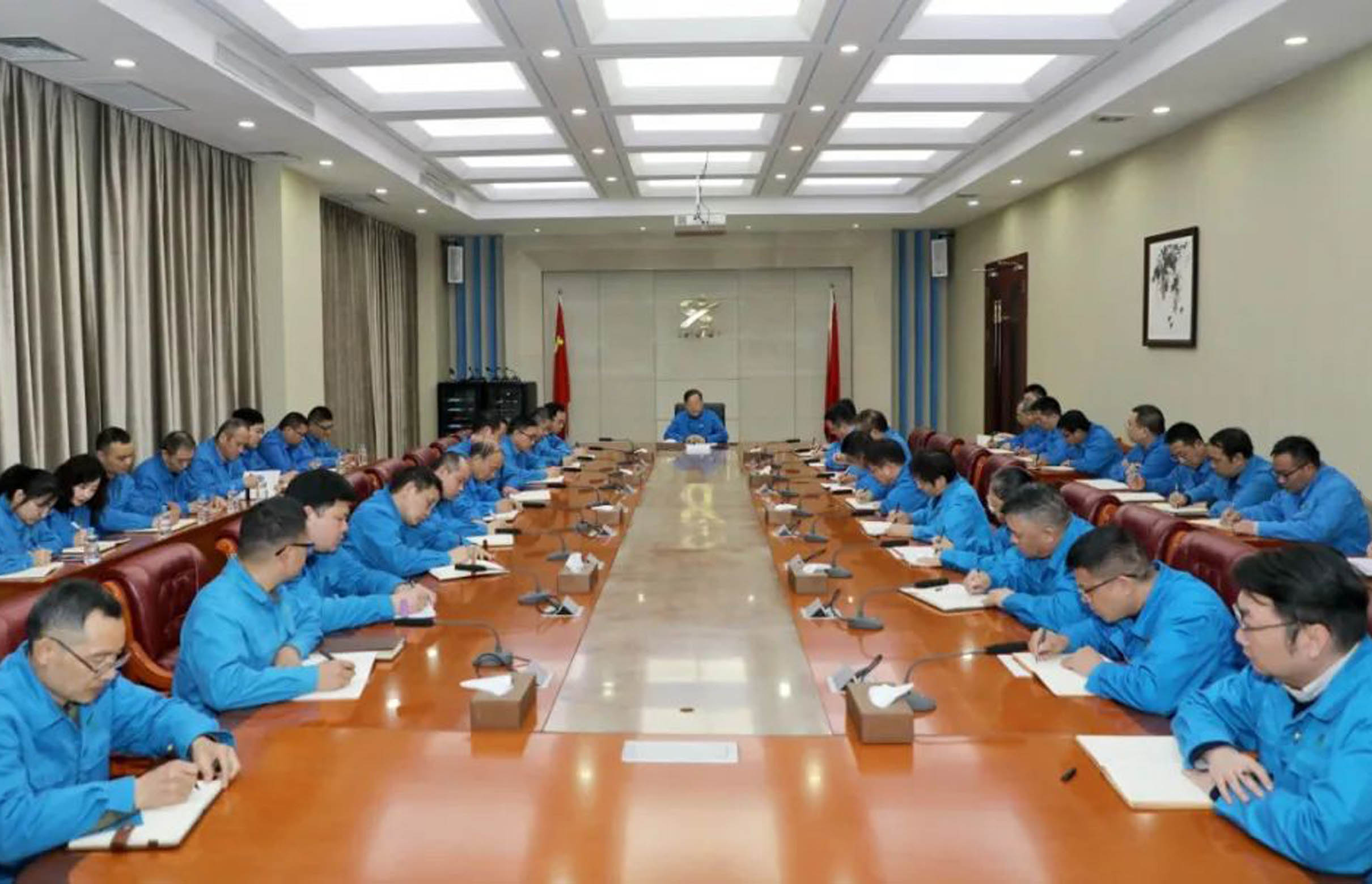 學習民營企業座談會精神——森源集團：發揮裝備能力強、制造能力強、創新能力強的優勢，堅守主業、做強實業。